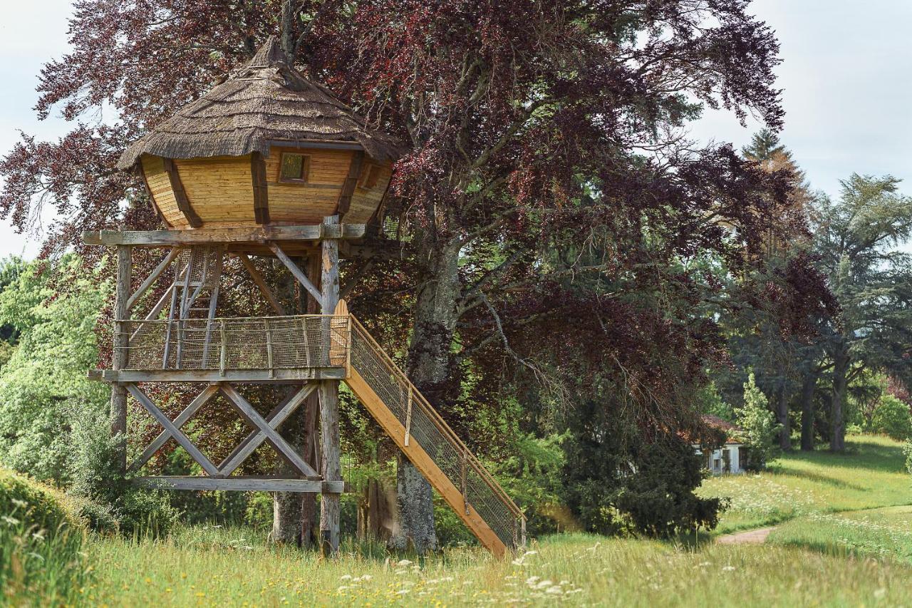 Cabane Perchee Dans Les Arbres Saint-Hilaire-en-Morvan Exterior photo